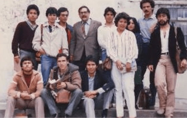 pedro a grupo ciencia politica 1983.png